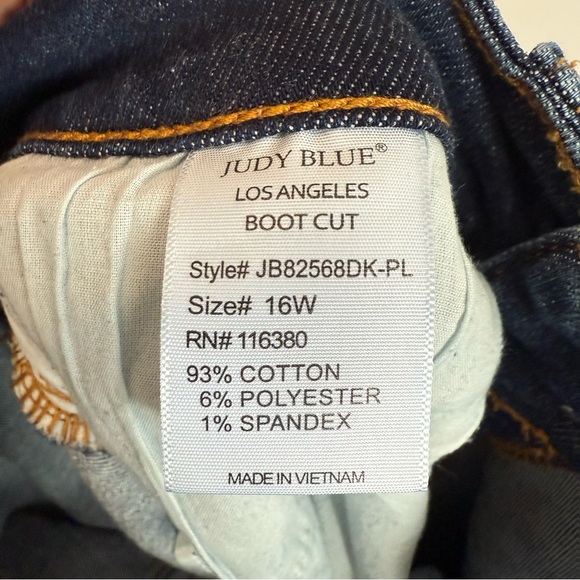 JUDY BLUE 16W High Waist Double Button Frayed Hem Bootcut Denim Jeans 16 W - Picture 9 of 11